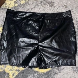 Faux leather fall shorts.